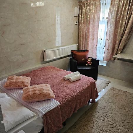 Rose Studio Chisinau Eksteriør bilde